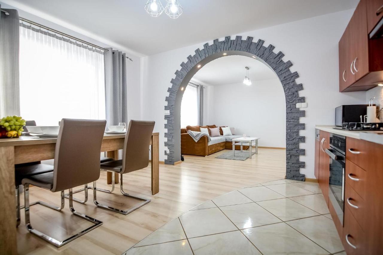 Apartamenty Przystanek Banska Banska Nizna Exterior photo